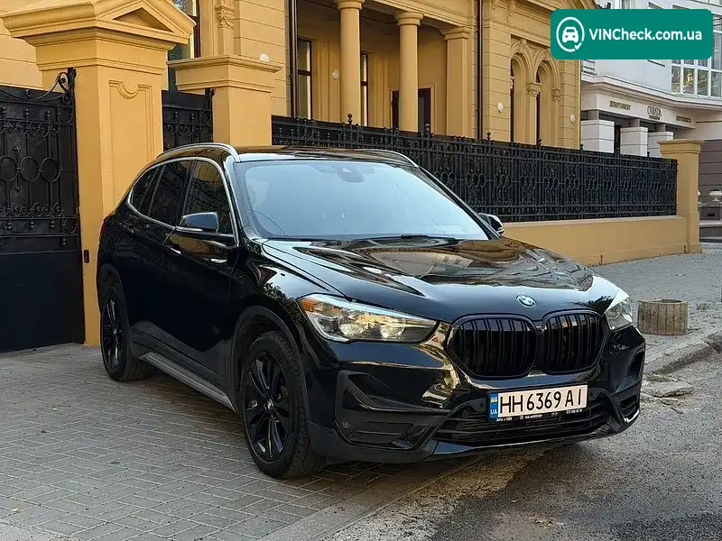 BMW X1 2019, фото з оголошення 1 з 14, VIN WBXJG7C00L5P30800