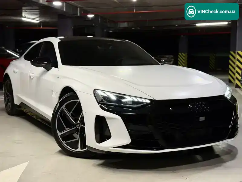 Audi e-tron GT 2022, фото з оголошення 2 з 21, VIN WAUZZZFW1N7007774