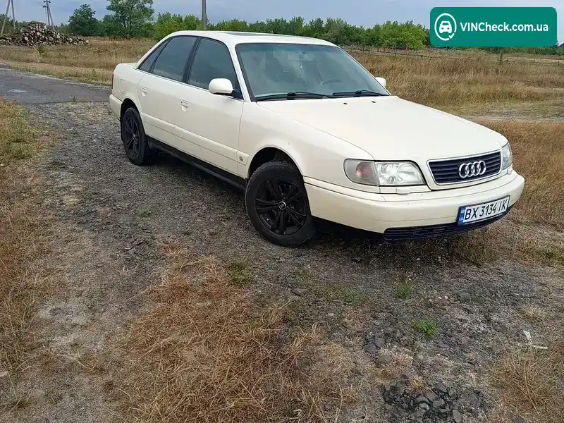 Audi A6 1996, фото з оголошення 2 з 10, VIN WAUZZZ4AZNN120980