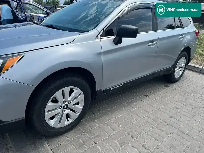 Subaru Outback 2017, фото з оголошення 2 з 12, VIN 4S4BSAACXH3340733
