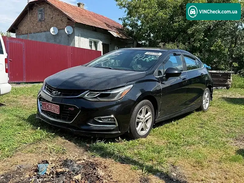Chevrolet Cruze 2018, фото з оголошення 1 з 20, VIN 1G1BE5SM0J7142552