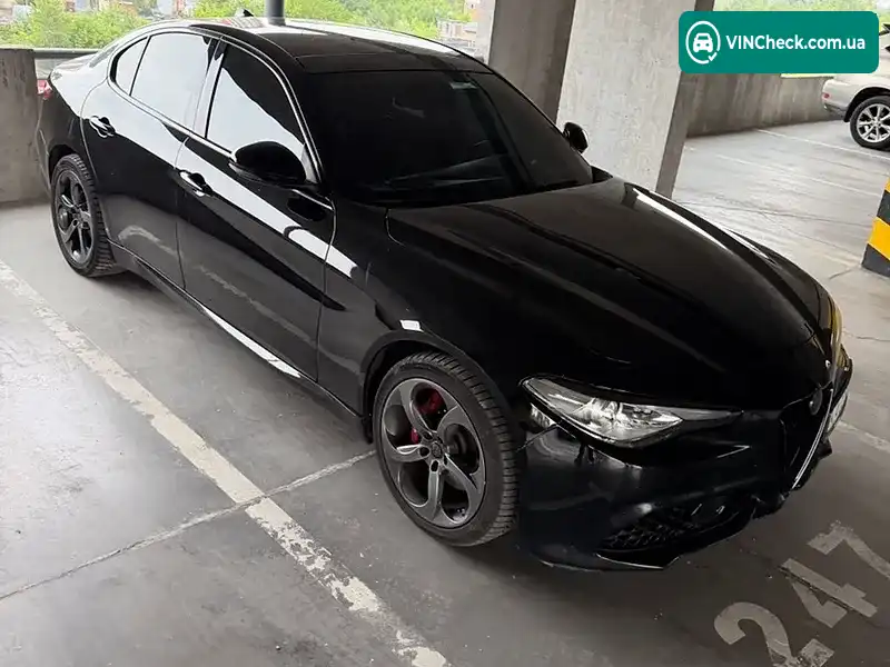 Alfa Romeo Giulia 2017, фото з оголошення 1 з 20, VIN ZARFAEDN9H7538845