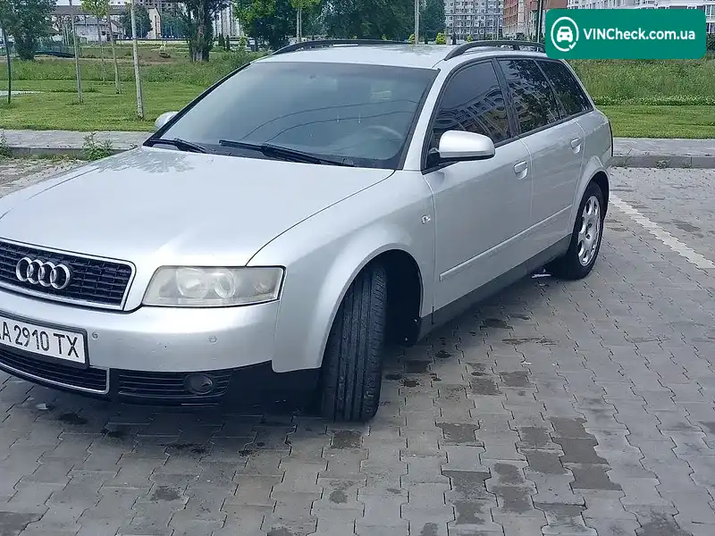 Audi A4 2002, фото з оголошення 1 з 13, VIN WAUZZZ8E13A263174