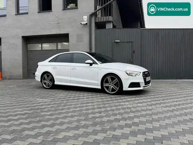 Audi A3 2018, фото з оголошення 1 з 20, VIN WAUJ8GFF3J1081876