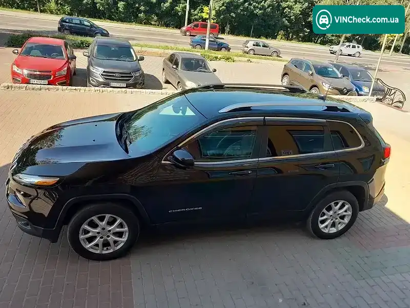 Jeep Cherokee 2017, фото з оголошення 2 з 20, VIN 1C4PJLLB5JD524023