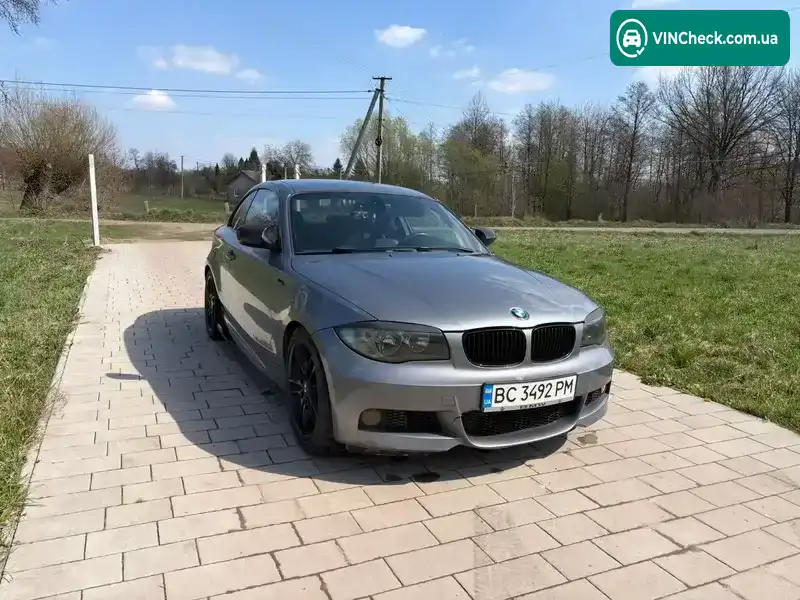BMW 1 Series 2010, фото з оголошення 2 з 14, VIN WBAUC11080VL99706