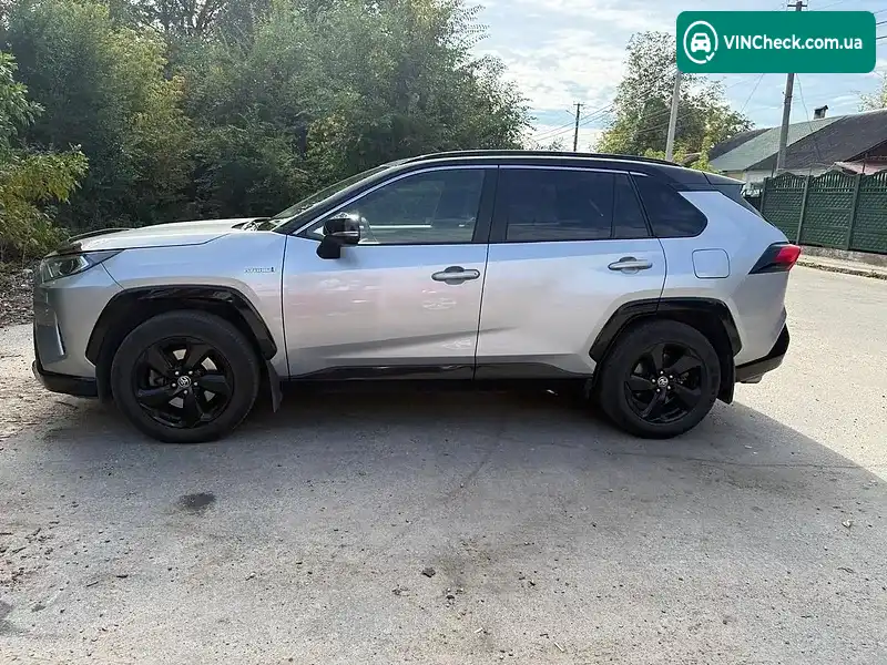 Toyota RAV4 2019, фото з оголошення 1 з 11, VIN JTMW23FV80J024548