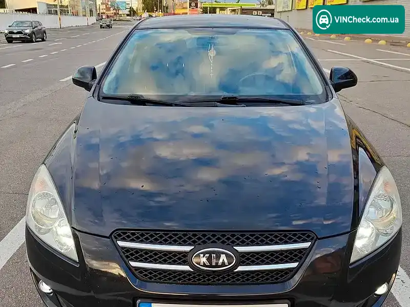 Kia Ceed 2008, фото з оголошення 1 з 20, VIN Y6LFF24229L009607
