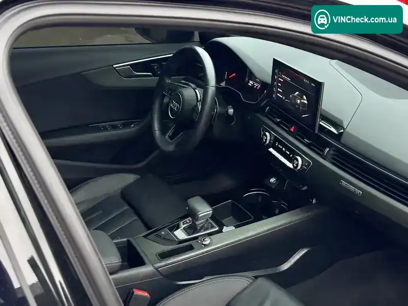 Audi A4 2020, фото з оголошення 2 з 21, VIN WAUDNAF48LA072630