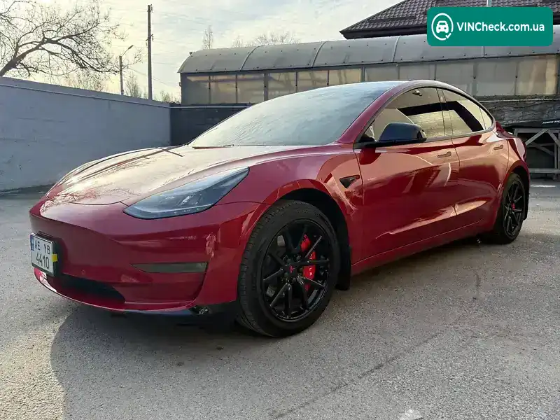 Tesla Model 3 2018, фото з оголошення 2 з 13, VIN 5YJ3E1EA0JF019303