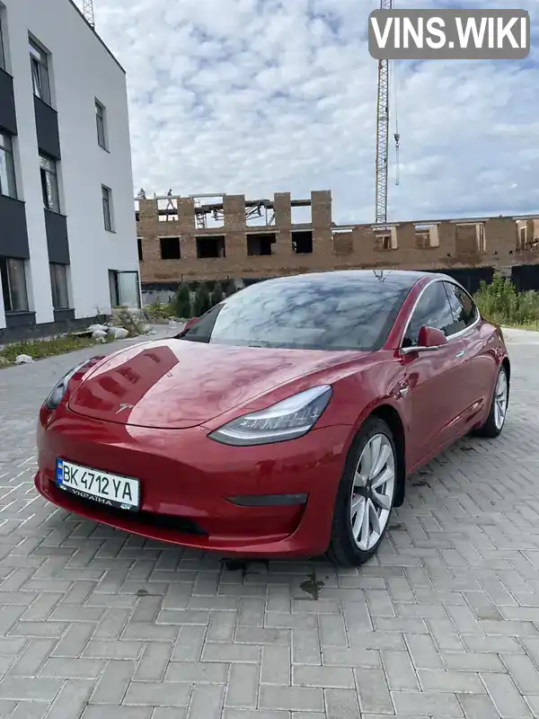 Tesla Model 3 2019, фото з оголошення 2 з 21, VIN 5YJ3E1EB6LF638189