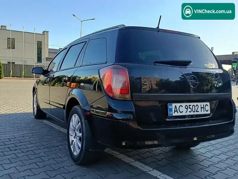 Opel Astra 2005, фото з оголошення 2 з 9, VIN W0L0AHL3565063056
