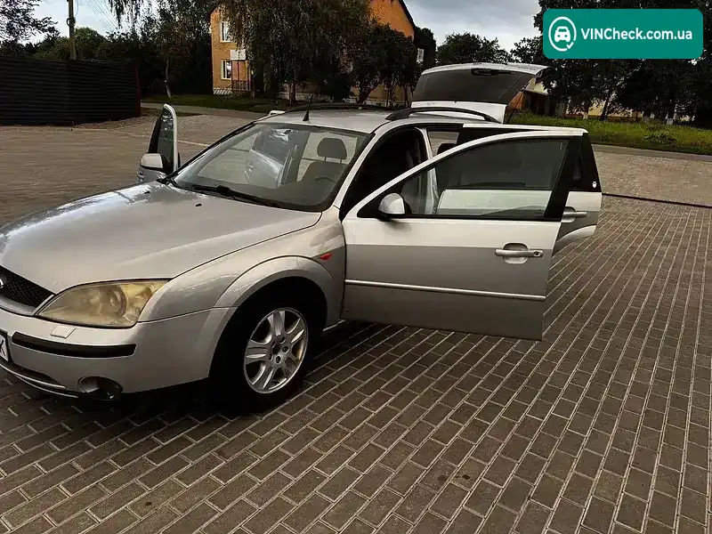 Ford Mondeo 2001, фото з оголошення 1 з 18, VIN WF0WXXGBBW1K69912