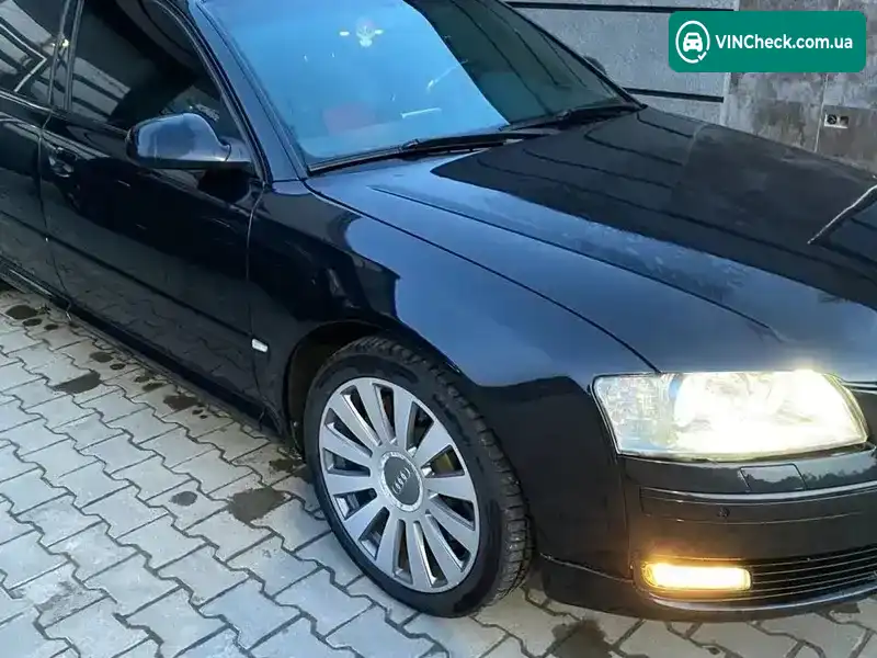 Audi A8 2005, фото з оголошення 2 з 8, VIN WAUZZZ4E36N013681