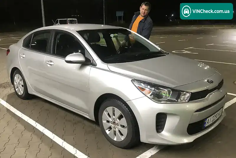 Kia Rio 2019, фото з оголошення 2 з 20, VIN 3KPA24AB6KE180200
