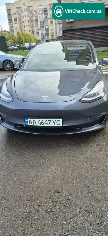 Tesla Model 3 2020, фото з оголошення 2 з 14, VIN 5YJ3E1EB8LF663501