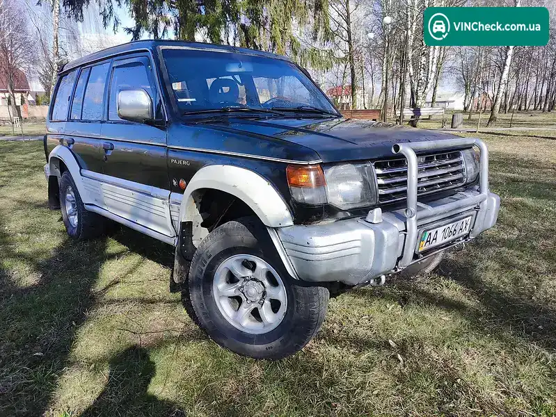 Mitsubishi Pajero 1993, фото з оголошення 1 з 20, VIN JMB0NV440PJ303397