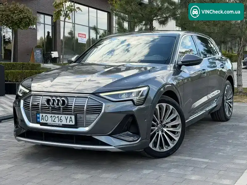 Audi e-tron 2020, фото з оголошення 1 з 20, VIN WAUZZZGE1LB033162