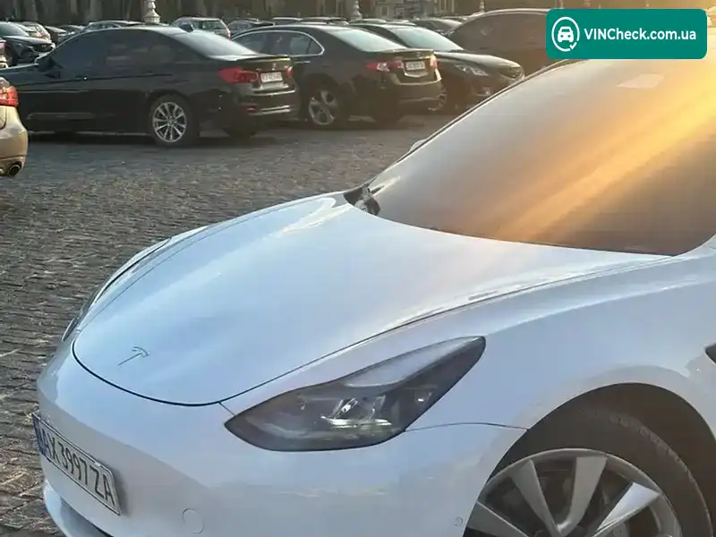 Tesla Model 3 2020, фото з оголошення 2 з 20, VIN 5YJ3E1EB4LF796076