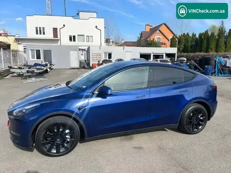 Tesla Model Y 2022, фото з оголошення 1 з 15, VIN 7SAYGAEE8NF432064
