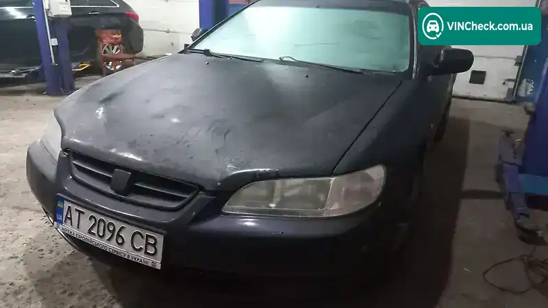 Honda Accord 2001, фото з оголошення 1 з 20, VIN 1HGCG22501A600231