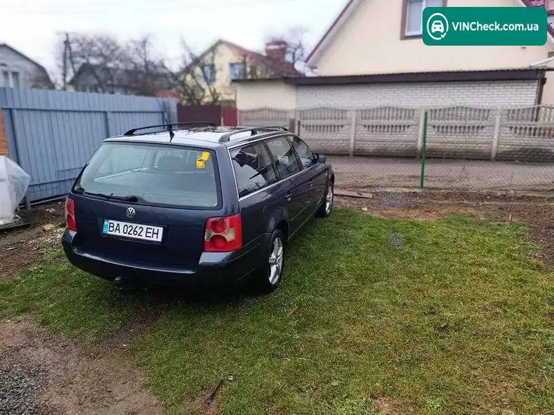 Volkswagen Passat 2000, фото з оголошення 1 з 10, VIN WVWZZZ3BZ1E124368