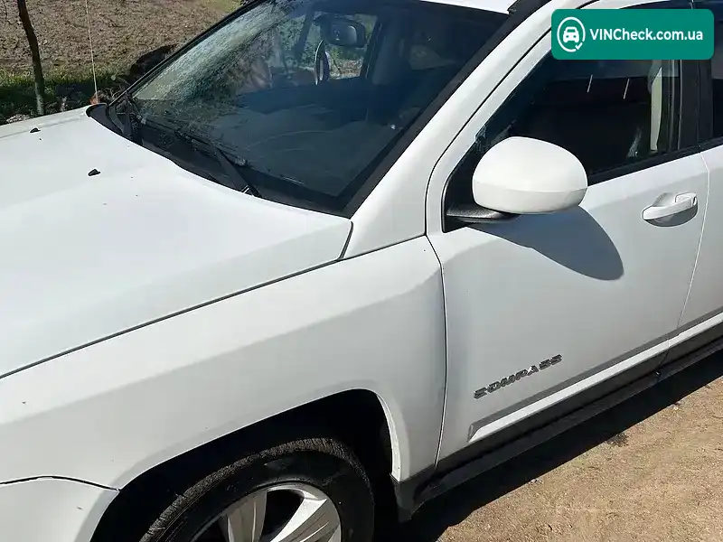 Jeep Compass 2016, фото з оголошення 2 з 16, VIN 1C4NJDEB8GD691043