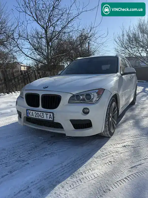 BMW X1 2013, фото з оголошення 1 з 13, VIN WBAVM1C53EVW49242