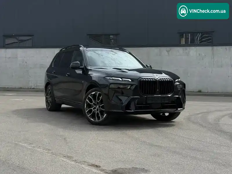 BMW X7 2026, фото з оголошення 2 з 21, VIN WBA21EN0109356381