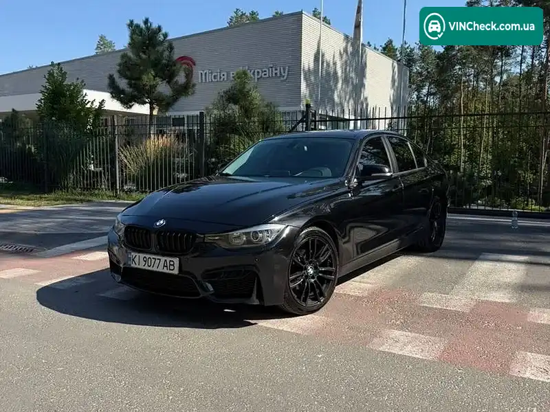 BMW 3 Series 2012, фото з оголошення 1 з 18, VIN WBA3B3C57DF537738