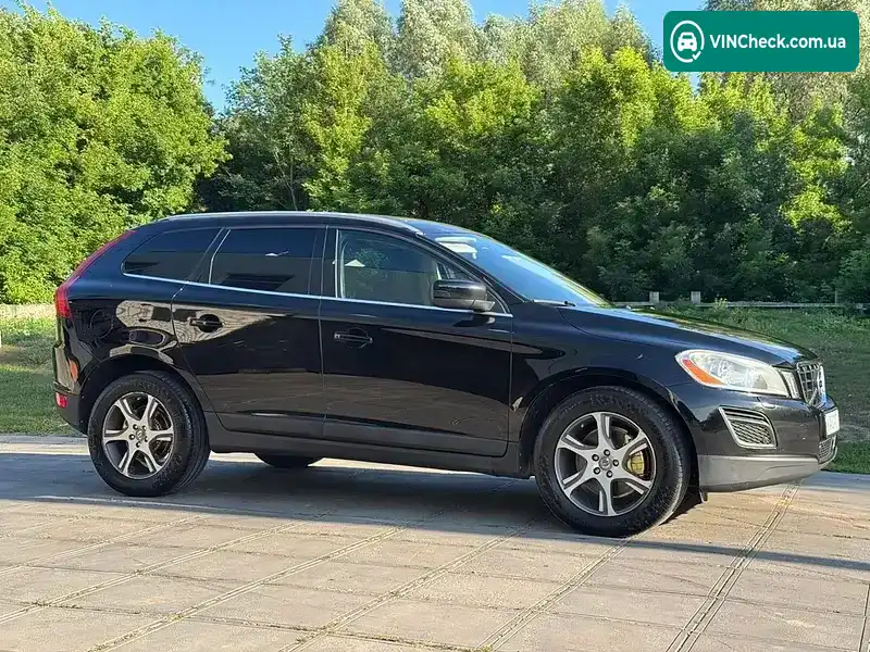 Volvo XC60 2010, фото з оголошення 2 з 20, VIN YV4902DZ4B2185458