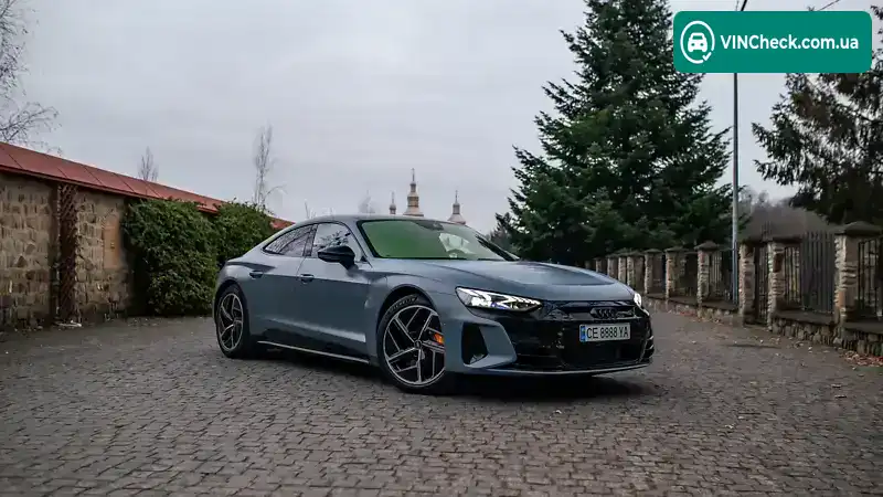 Audi e-tron GT 2021, фото з оголошення 1 з 21, VIN WAUZZZFW8N7003348