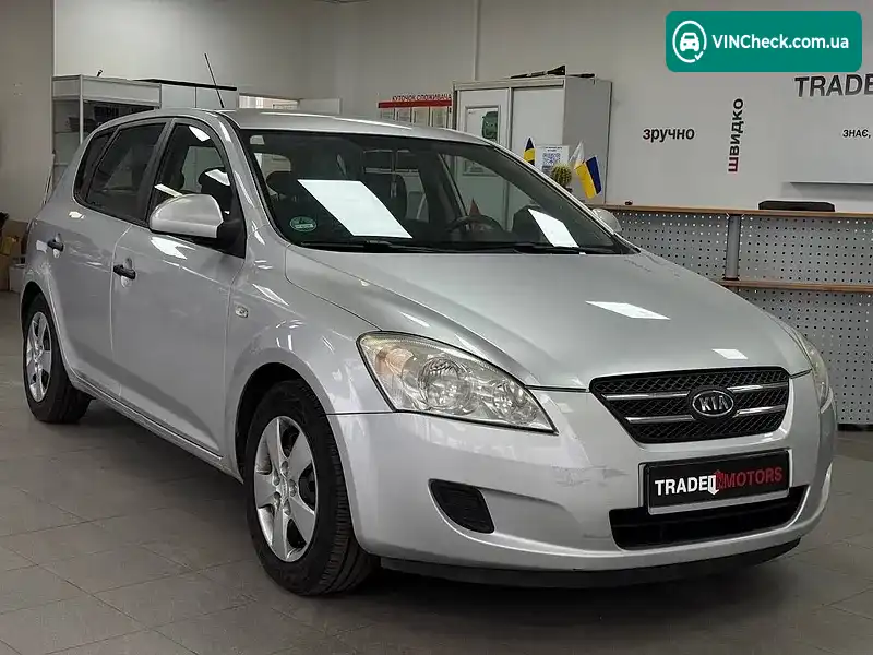 Kia Ceed 2007, фото з оголошення 1 з 20, VIN U5YFF24127L022876