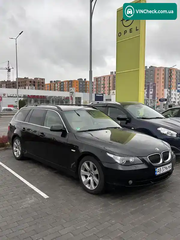 BMW 5 Series 2005, фото з оголошення 2 з 21, VIN WBANL510X0CN07668