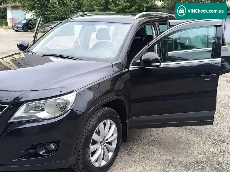 Volkswagen Tiguan 2011, фото з оголошення 2 з 11, VIN WVGAV7AX2BW524983