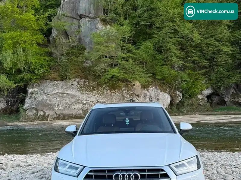 Audi Q5 2019, фото з оголошення 1 з 20, VIN WA1BNAFY1L2020385