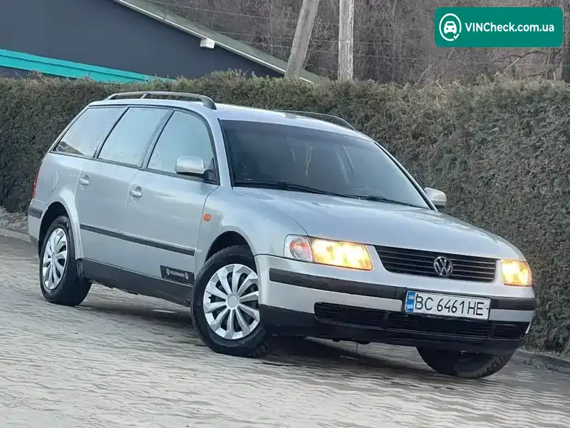 Volkswagen Passat 1998, фото з оголошення 1 з 21, VIN WVWZZZ3BZWE278050