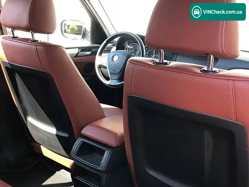 BMW X3 2012, фото з оголошення 2 з 6, VIN WBAWY310200A50630