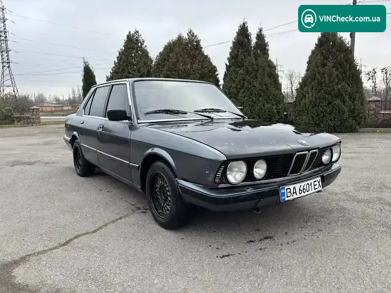 BMW 5 Series 1984, фото з оголошення 2 з 20, VIN WBADA710X09278547