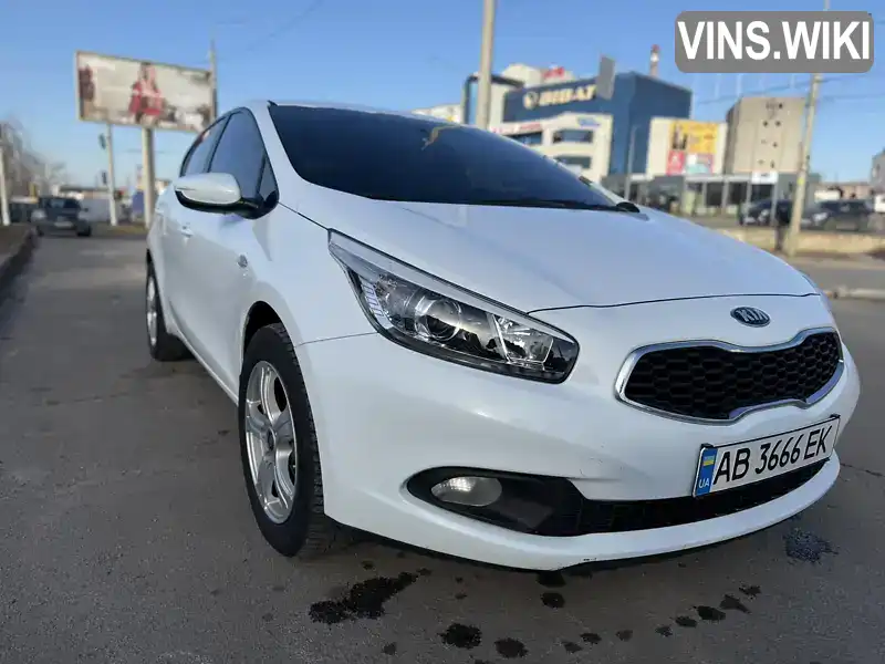 Kia Ceed 2014, фото з оголошення 1 з 21, VIN U5YHM515AEL127607