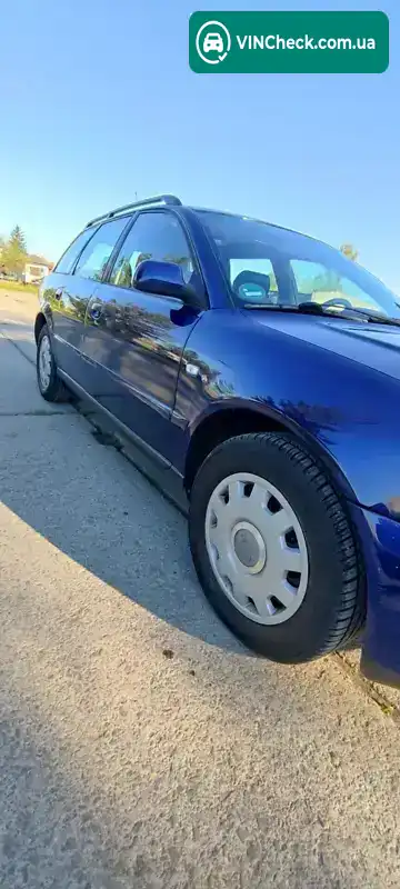 Audi A4 2000, фото з оголошення 1 з 20, VIN WAUZZZ8DZYA162433