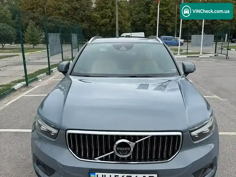 Volvo XC40 2019, фото з оголошення 1 з 20, VIN YV1XZACACL2226603