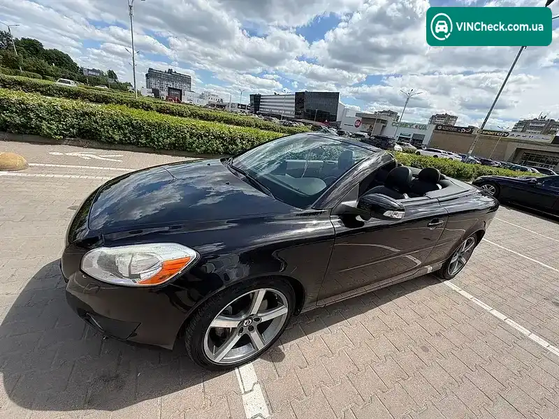 Volvo C70 2011, фото з оголошення 2 з 21, VIN YV1672MC1BJ117521