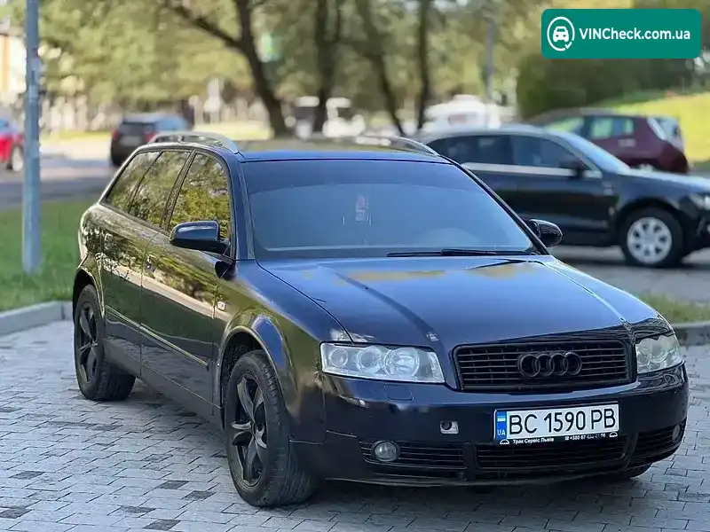 Audi A4 2002, фото з оголошення 2 з 20, VIN WAUZZZ8E42A152603