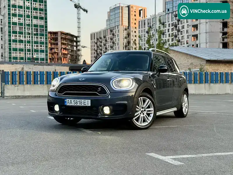 MINI Countryman 2019, фото з оголошення 1 з 16, VIN WMWYY710803H15867