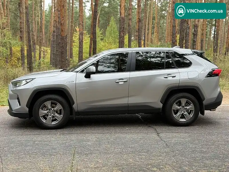 Toyota RAV4 2024, фото з оголошення 2 з 20, VIN JTMW73FV60D146907