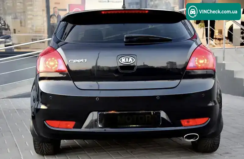 Kia Ceed 2008, фото з оголошення 2 з 20, VIN U5YFF23329L025217