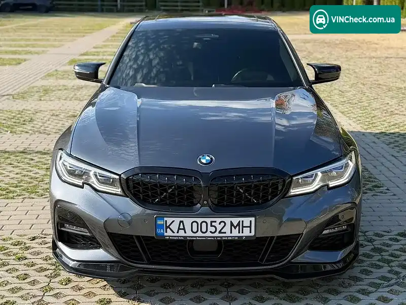 BMW 3 Series 2018, фото з оголошення 1 з 17, VIN WBA5R7C50KAE82655