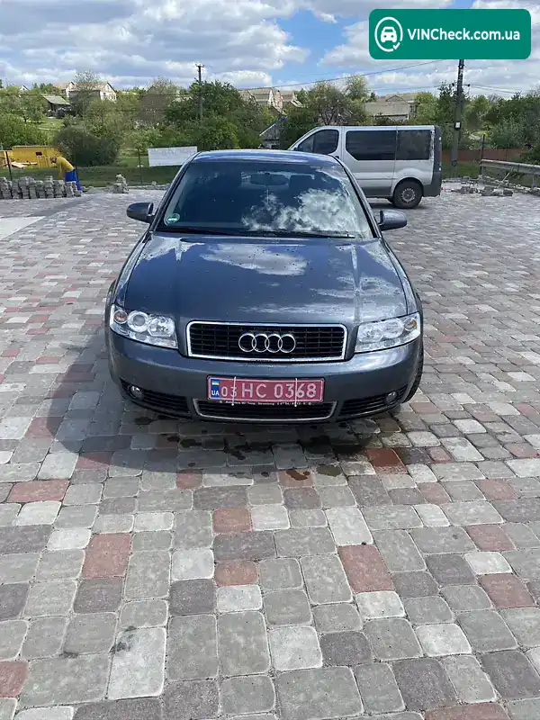 Audi A4 2002, фото з оголошення 2 з 6, VIN WAUZZZ8E63A005636