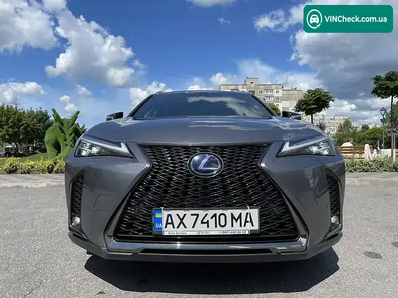 Lexus UX 2019, фото з оголошення 2 з 9, VIN JTHU9JBH3K2016232